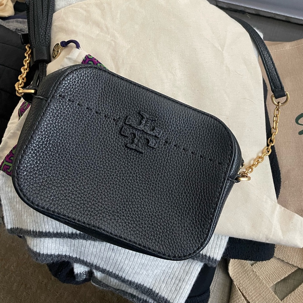 Tory Burch McGraw camera bag
